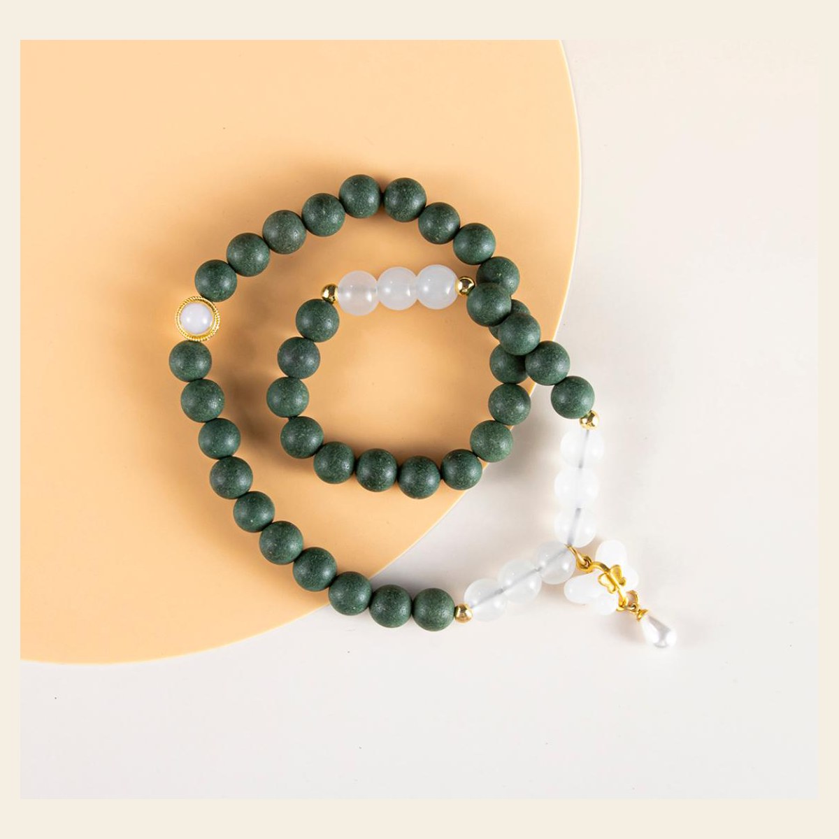青玉案 Finished Bracelet / 青玉案