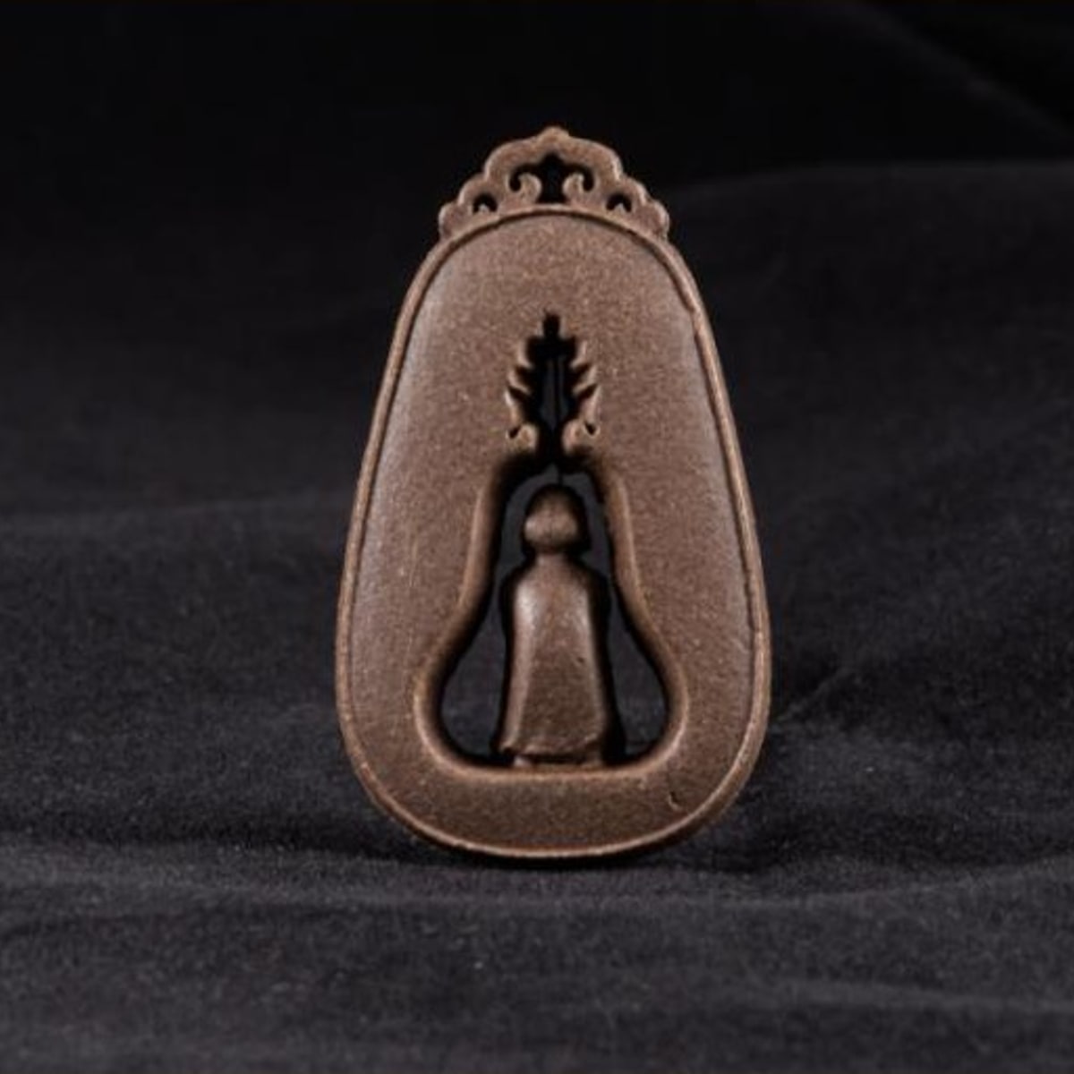 Bare Pendant