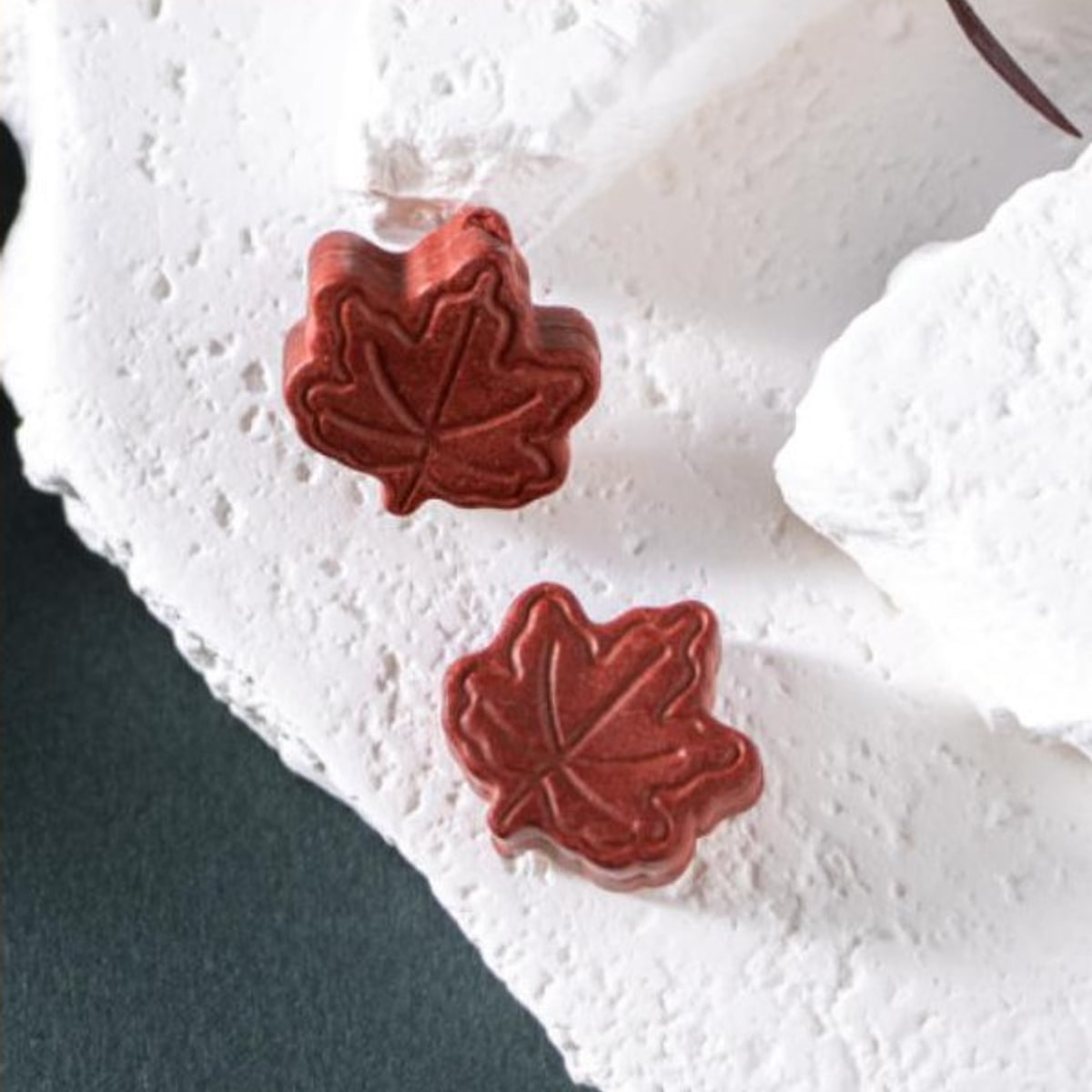 -Lotus() Bare Pendant