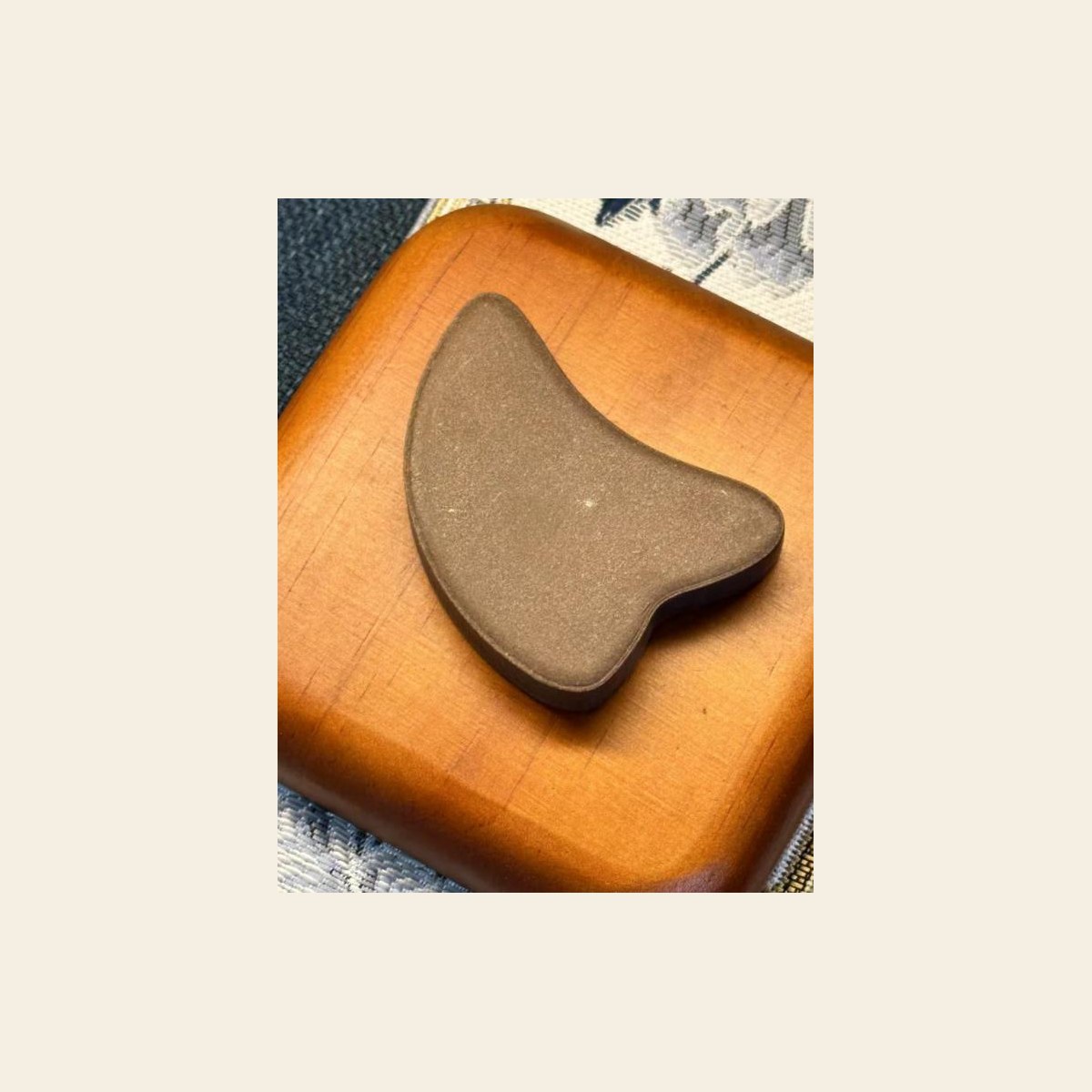 刮痧板 Bare Pendant / 刮痧板