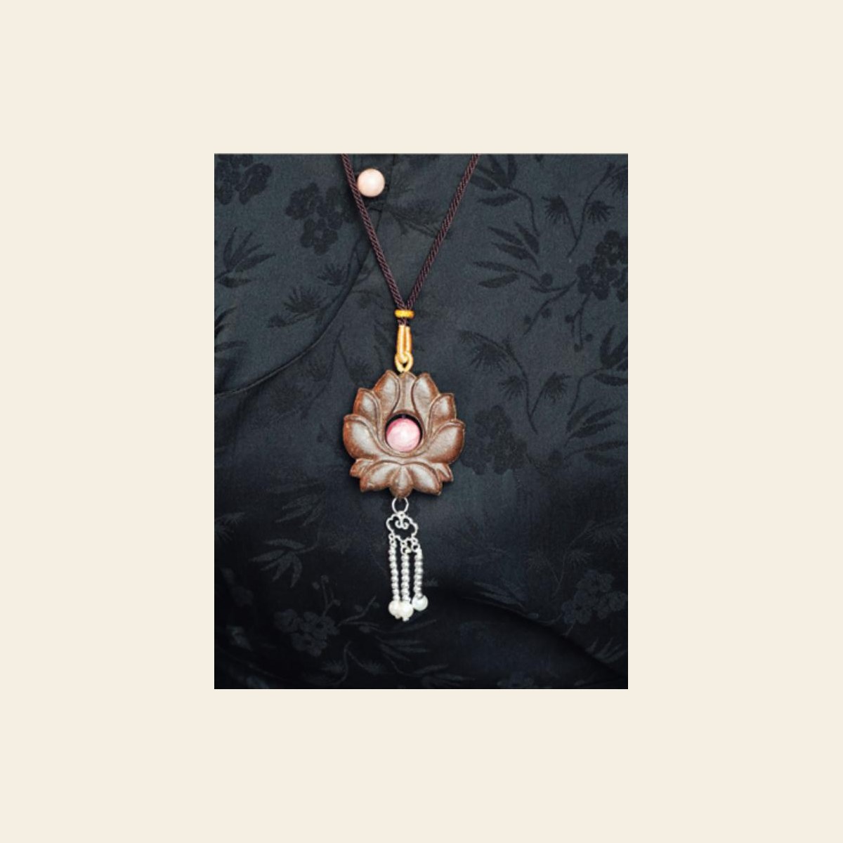 古莲花-小-山泉白茶方 Bare Pendant / 古莲花-小-山泉白茶方